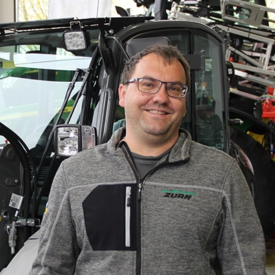 Mitarbeiter Hennegriff