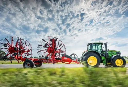 Kun Landmaschinengerät beo der Futterernte